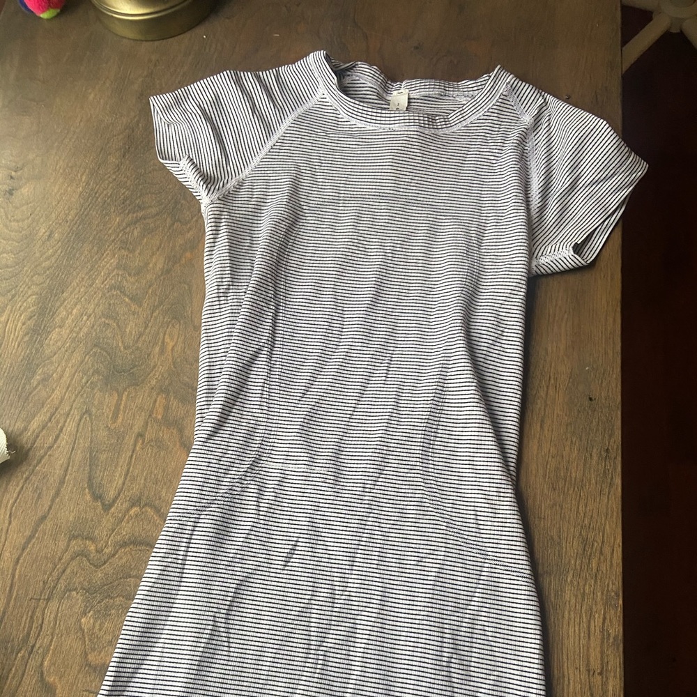 Cute lululemon stripe top